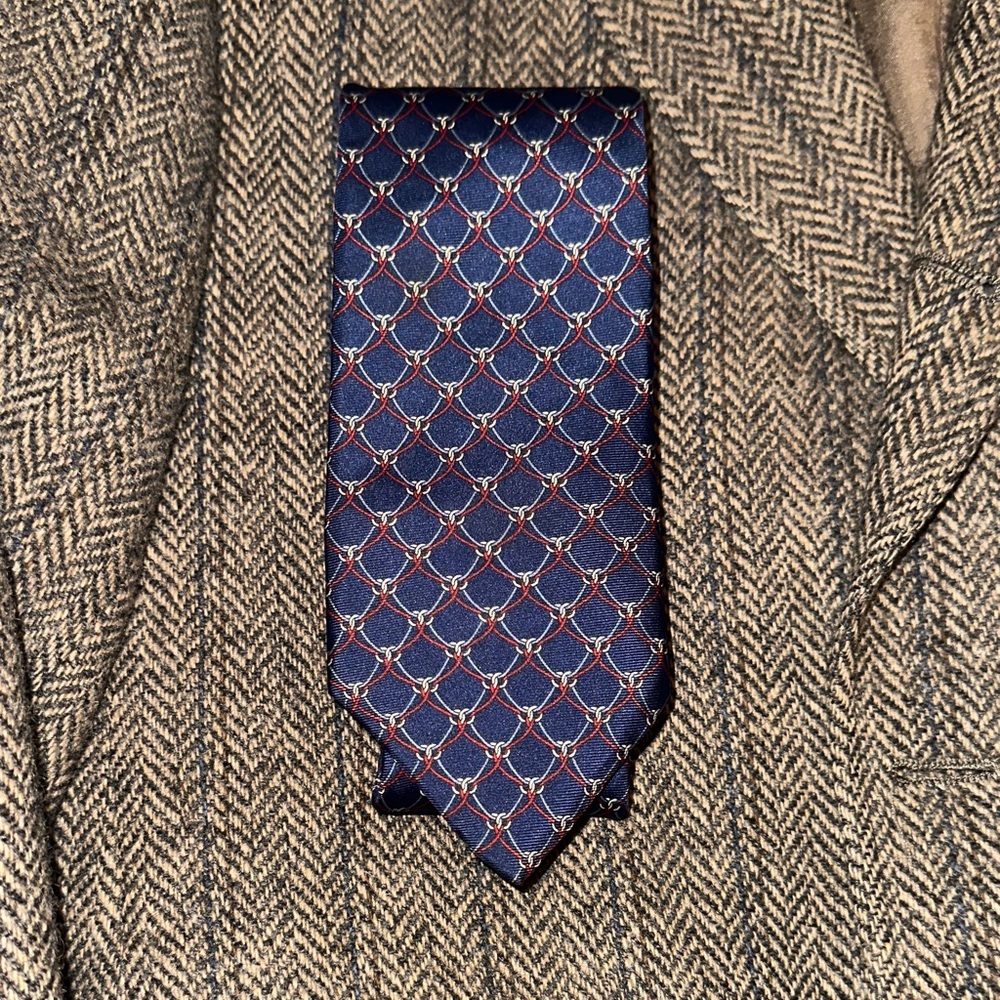 Authentic Saks Fifth Avenue Navy and Red Geometric Tie